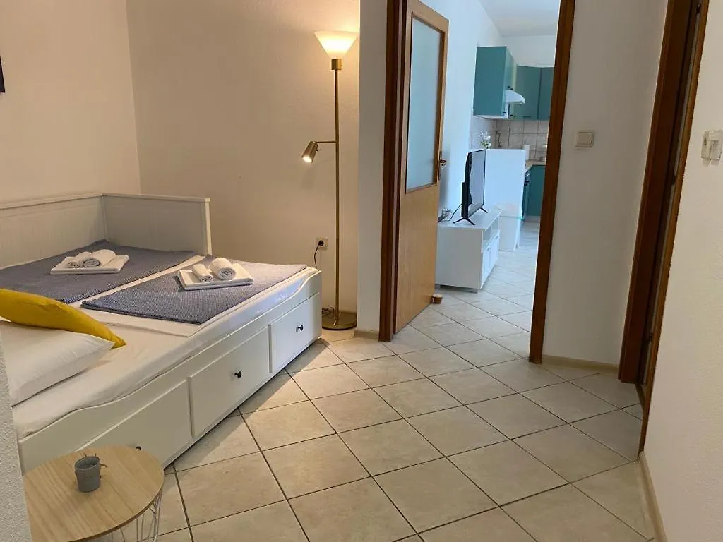 Apartmani Josipa Trogir 0*,