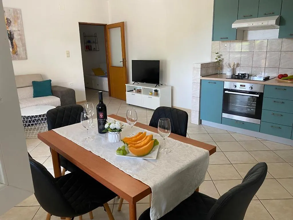 Διαμέρισμα Apartmani Josipa Τρογκίρ