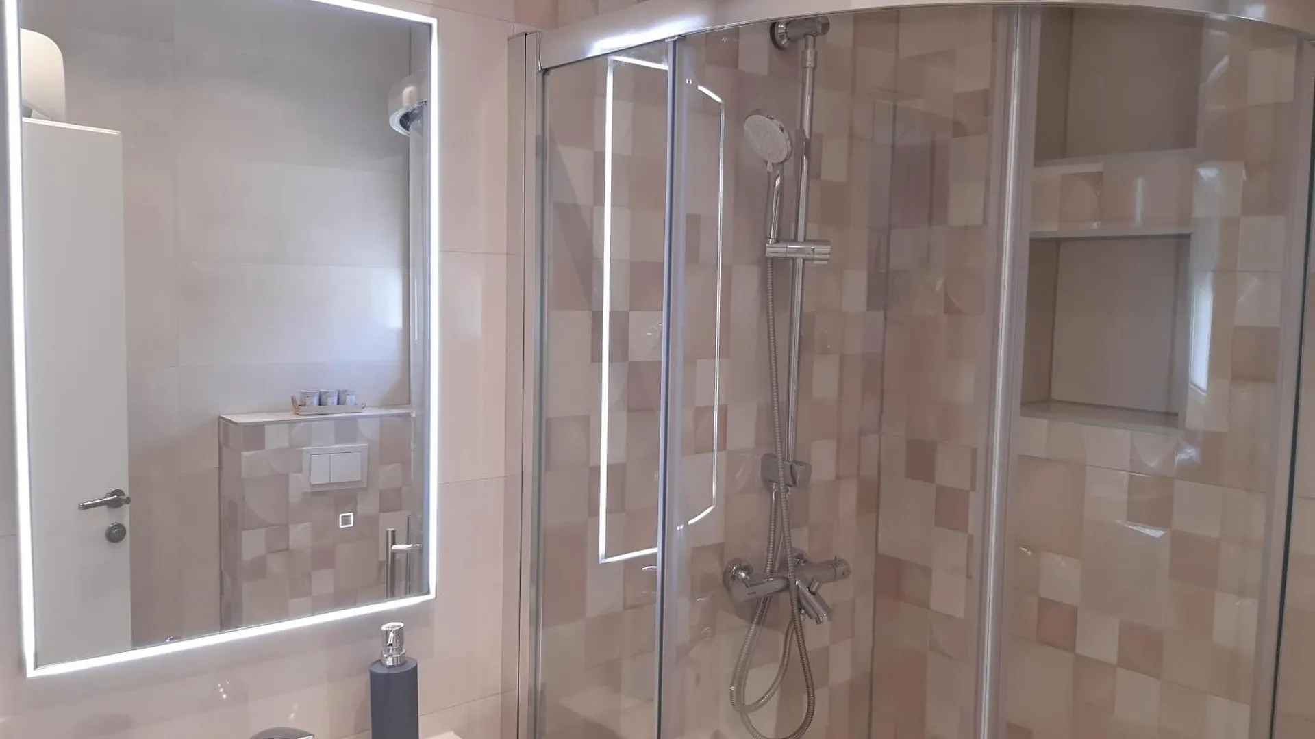 Apartmani Josipa Τρογκίρ Διαμέρισμα